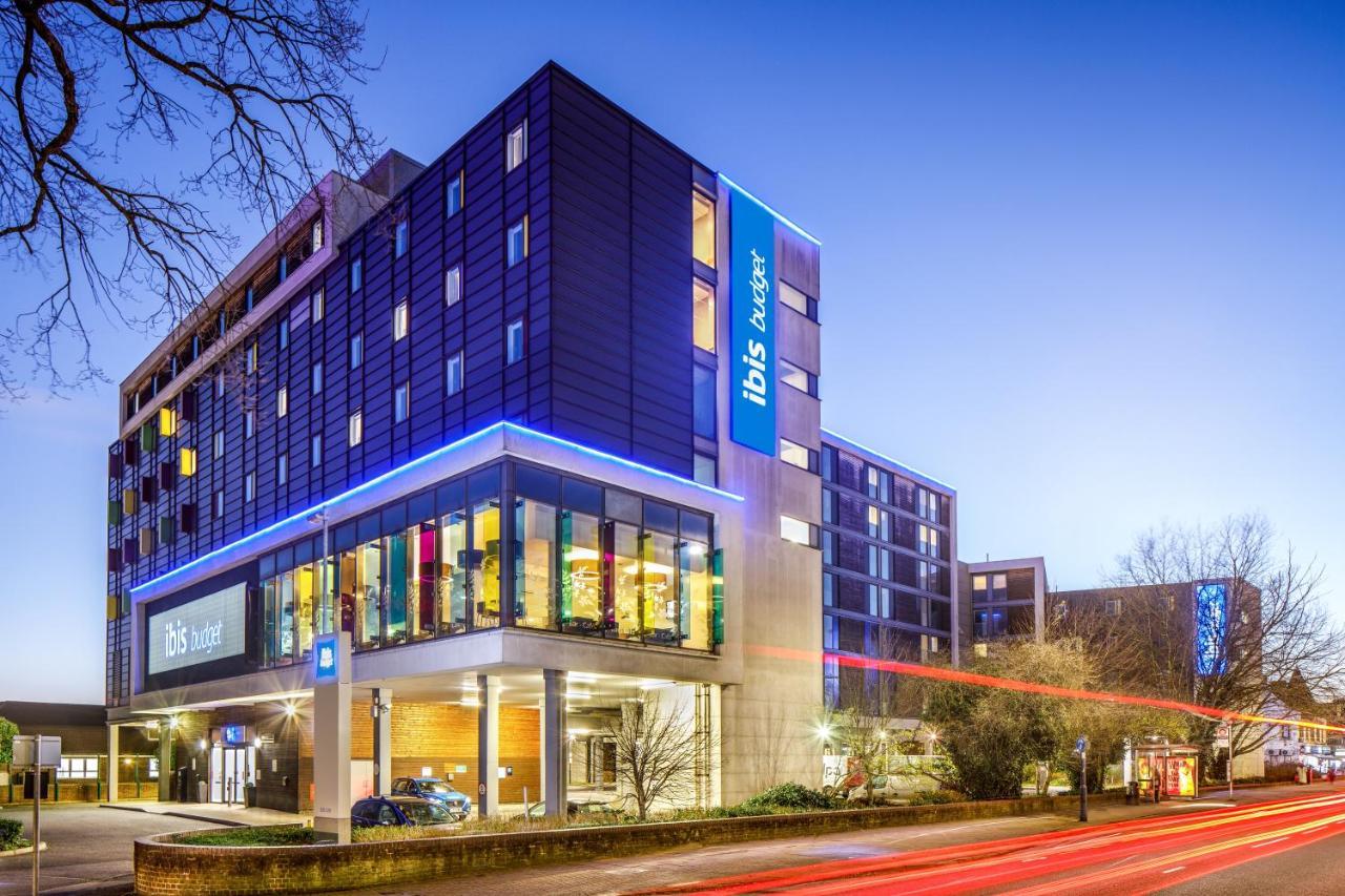 Ibis Budget London Heathrow Central Hounslow Eksteriør bilde