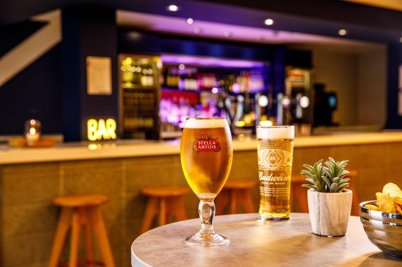 Ibis Budget London Heathrow Central Hounslow Eksteriør bilde