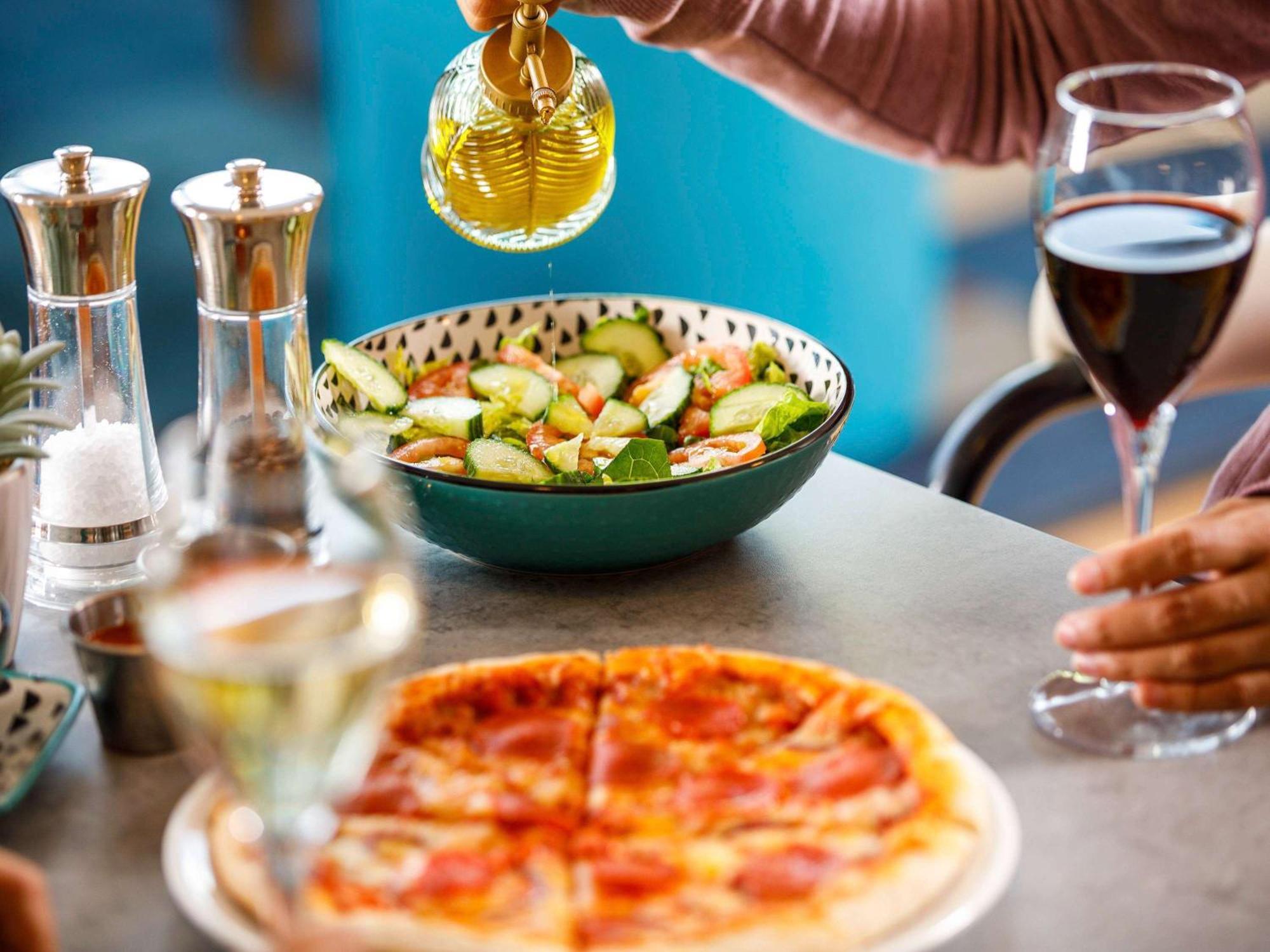 Ibis Budget London Heathrow Central Hounslow Eksteriør bilde